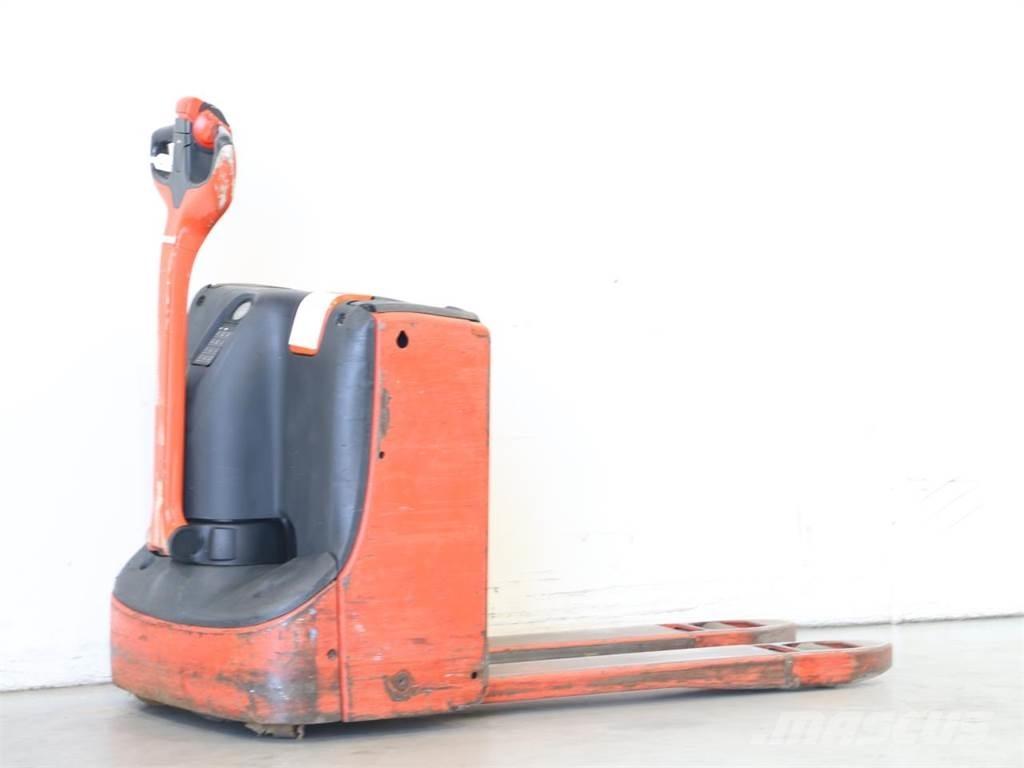 Linde T16/1152-00 Käyden ajettavat pinoamistrukit