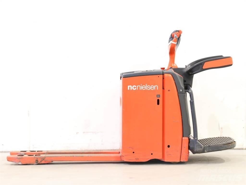 Linde T20AP/1153-02 Käyden ajettavat pinoamistrukit