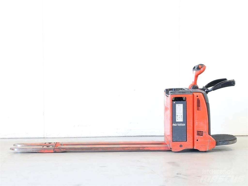 Linde T20AP/131 Käyden ajettavat pinoamistrukit