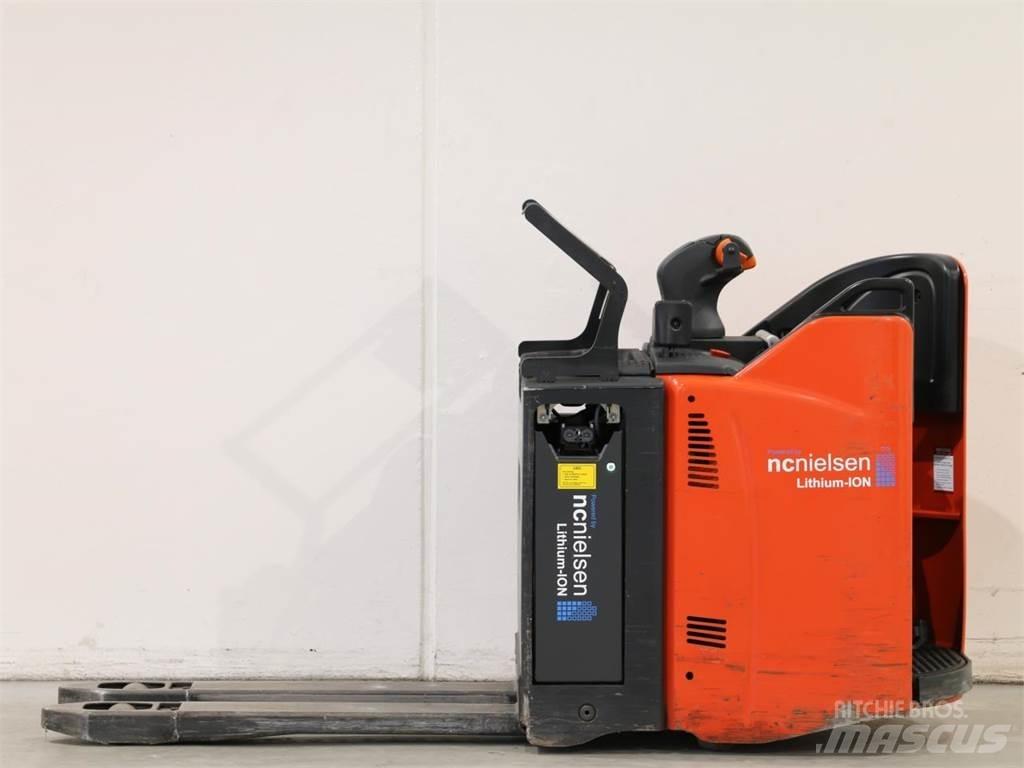 Linde T20SP/131 Käyden ajettavat pinoamistrukit