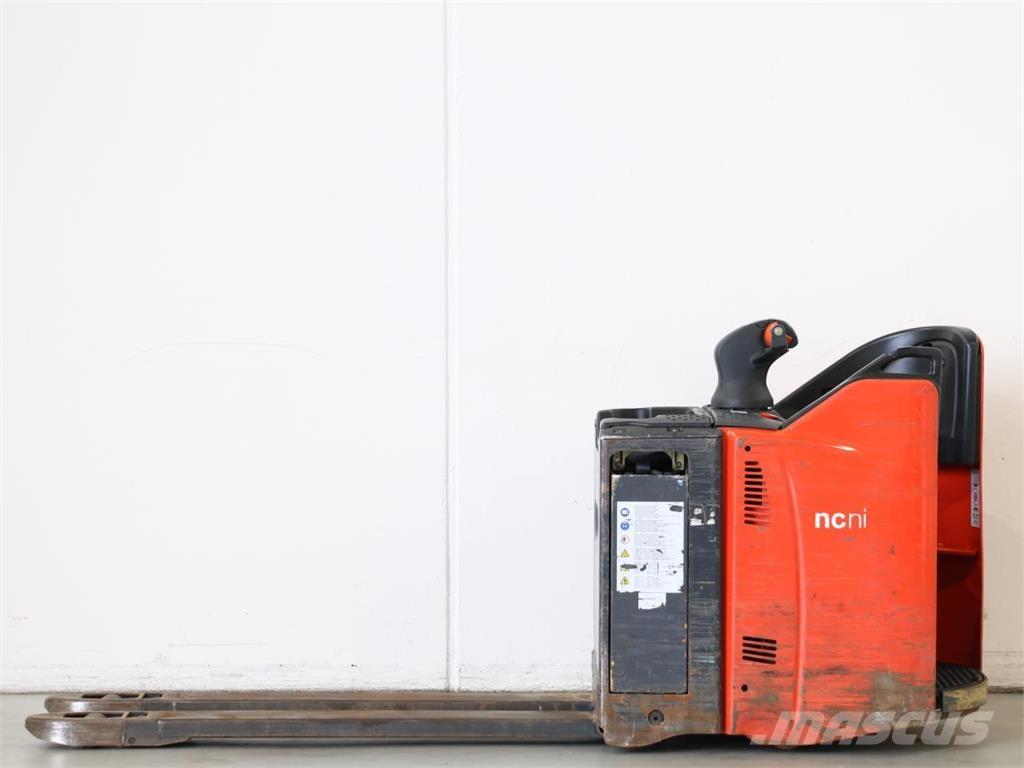 Linde T20SP/131 Käyden ajettavat pinoamistrukit