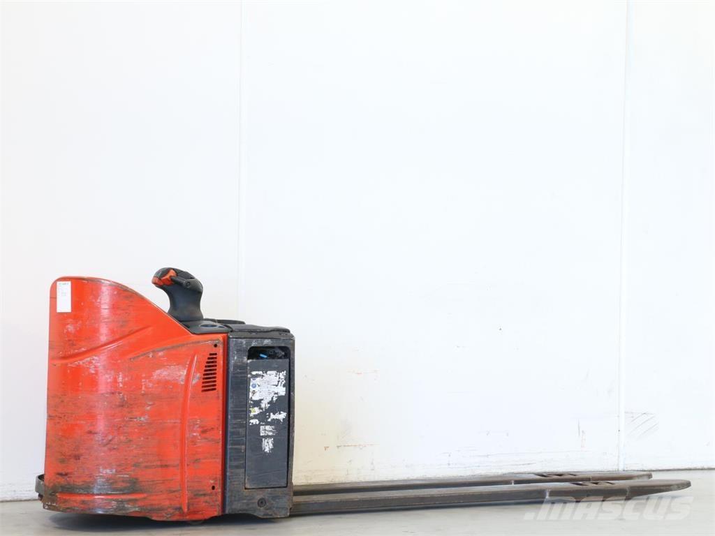 Linde T20SP/131 Käyden ajettavat pinoamistrukit