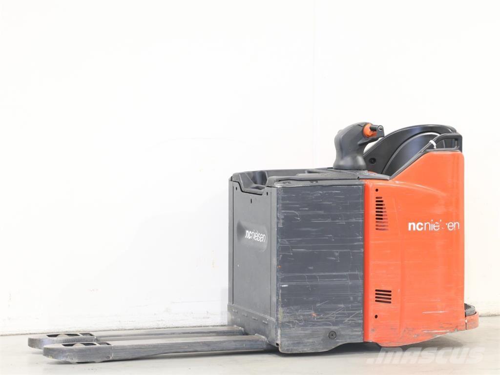 Linde T20SP/131 Käyden ajettavat pinoamistrukit