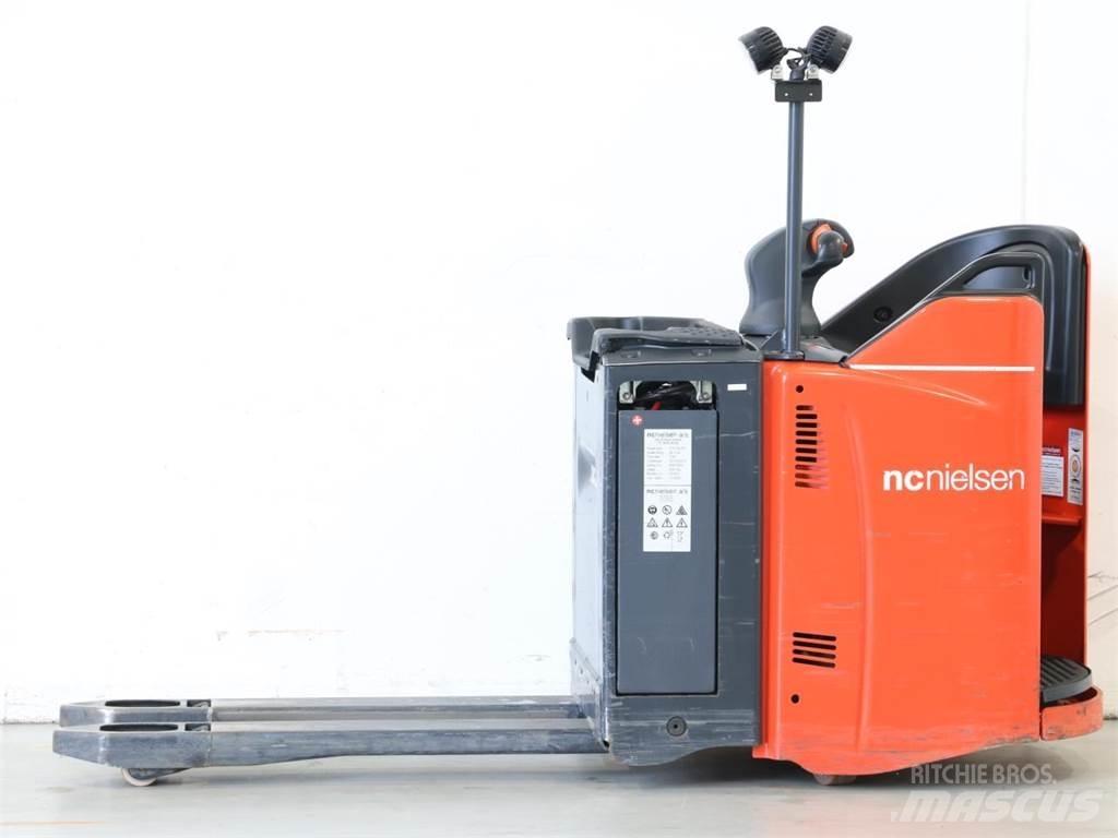 Linde T20SP/131-08 Käyden ajettavat pinoamistrukit