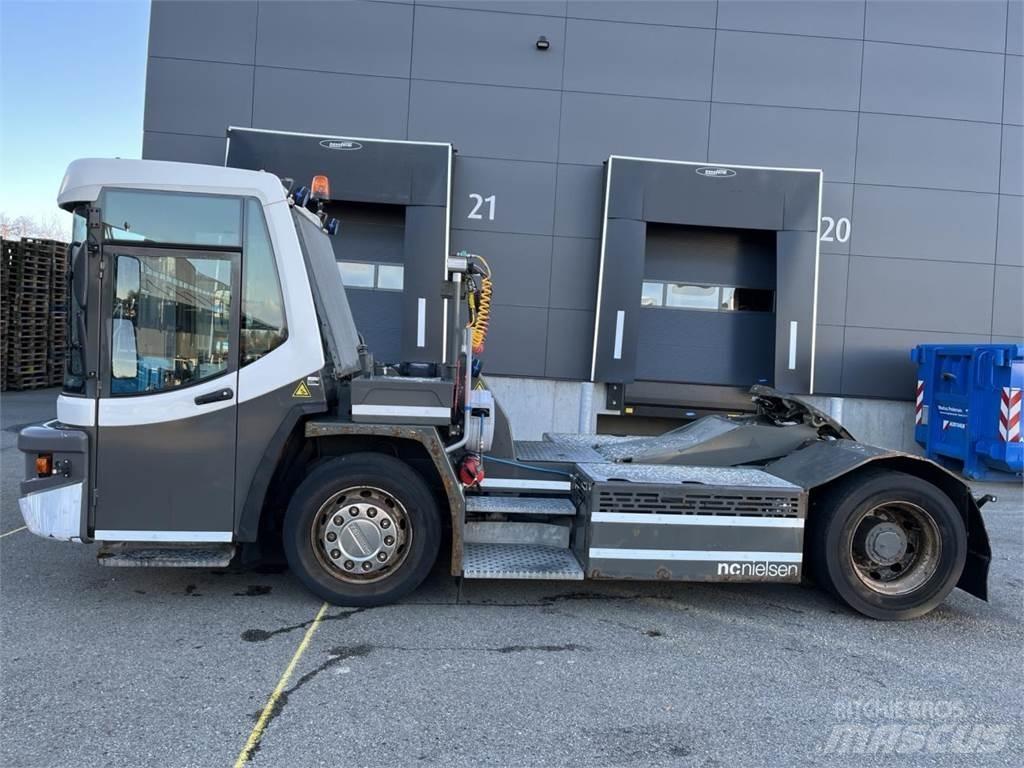 Terberg DT183 4X2 Muut materiaalinkäsittelykoneet