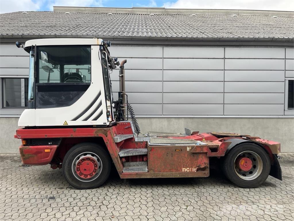 Terberg RT223 4x4 Muut materiaalinkäsittelykoneet