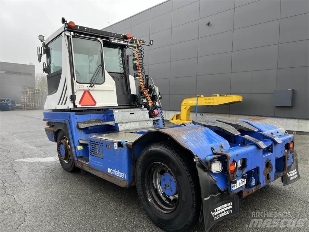 Terberg RT223 4X4 Muut materiaalinkäsittelykoneet