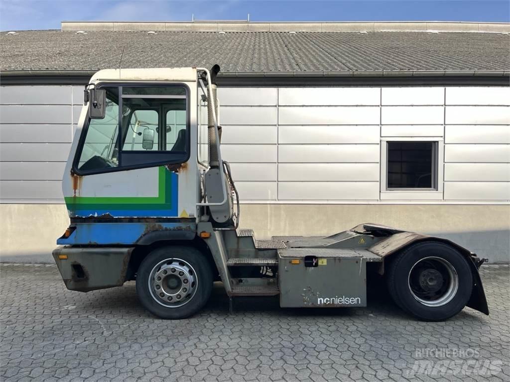 Terberg YT182 4X2 Muut materiaalinkäsittelykoneet