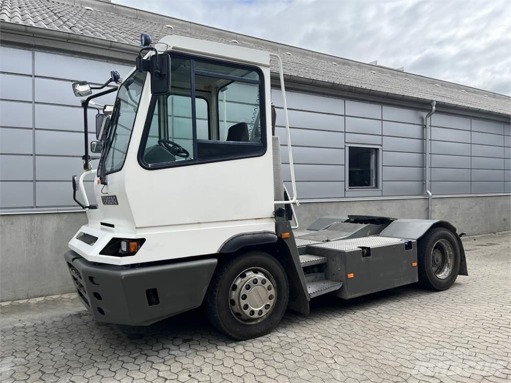 Terberg YT222 4x2 Muut materiaalinkäsittelykoneet