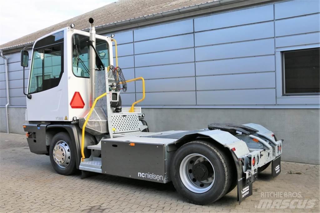Terberg YT223 4x2 Muut materiaalinkäsittelykoneet