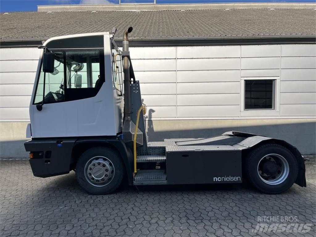 Terberg YT223 4X2 Muut materiaalinkäsittelykoneet