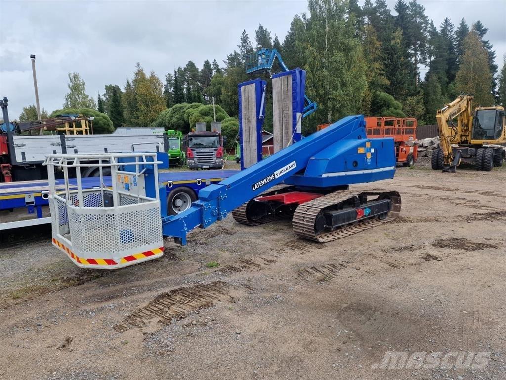 Aichi SR 123 Henkilönostimet ja nostolaitteet