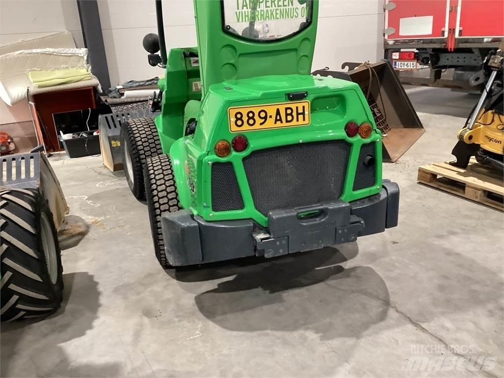 Avant 760. I Pienkuormaajat