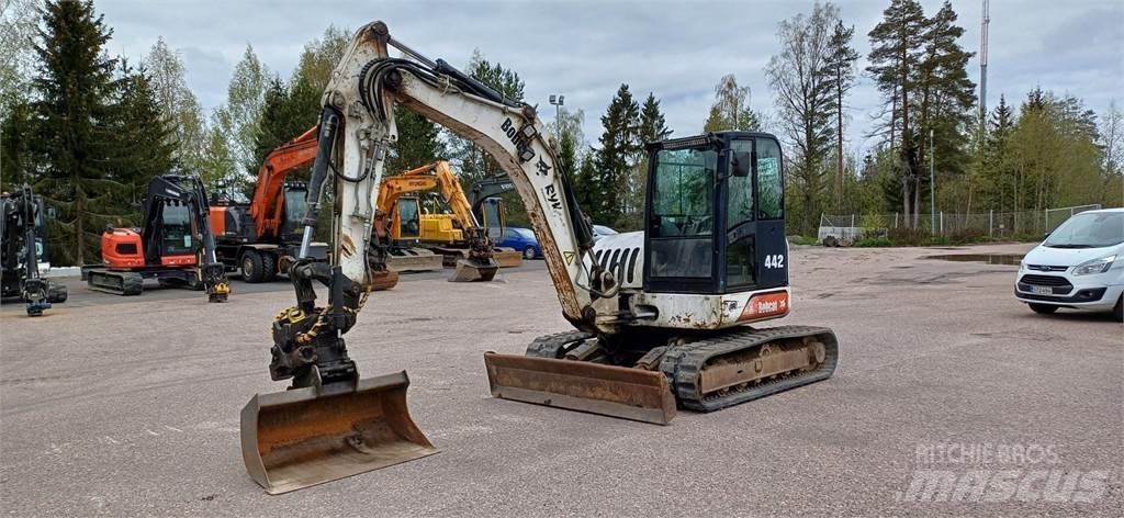 Bobcat 442 Midikaivukoneet 7t - 12t
