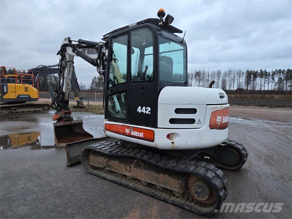 Bobcat 442 Midikaivukoneet 7t - 12t