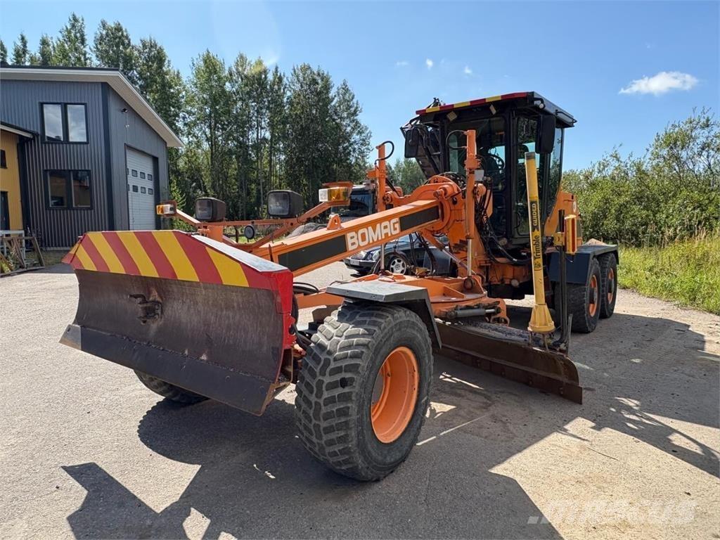 Bomag BG 110 TA Tiehöylät
