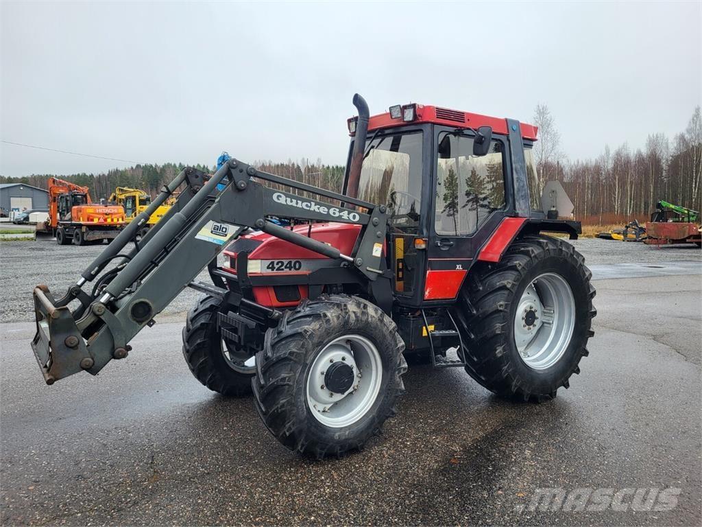 Case IH 4240 XL Traktorit