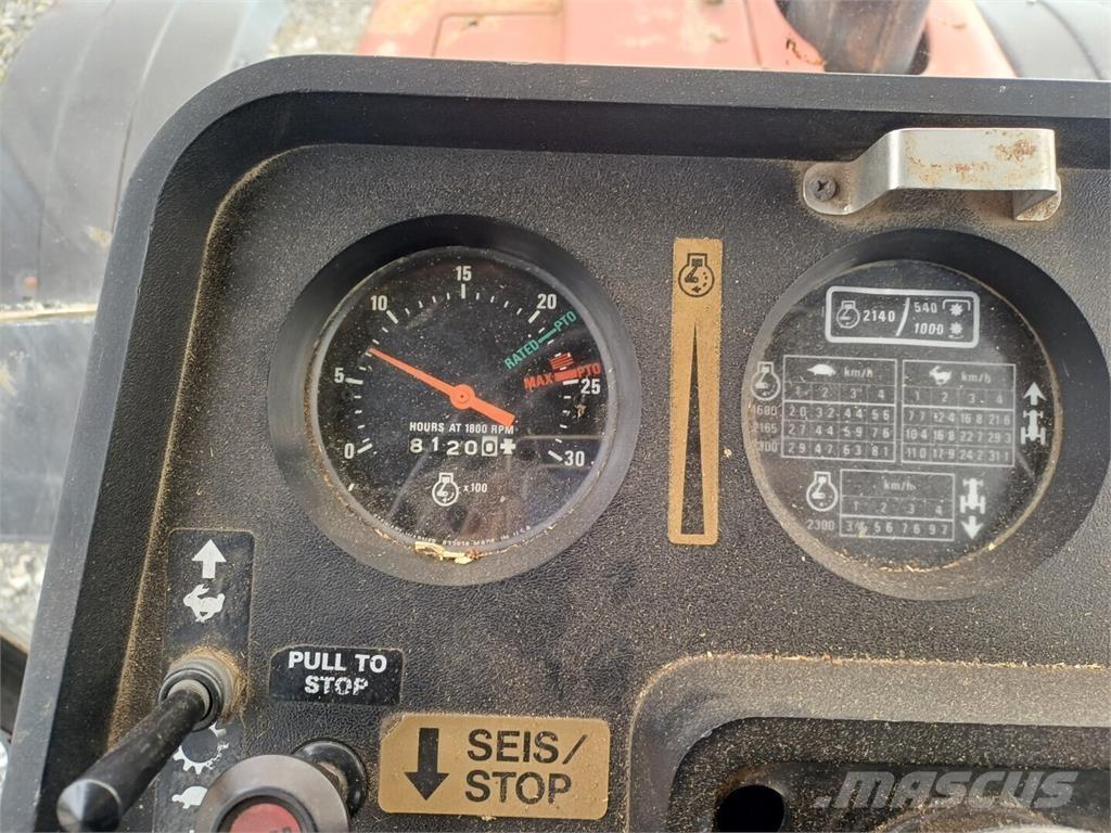Case IH 685XL Traktorit