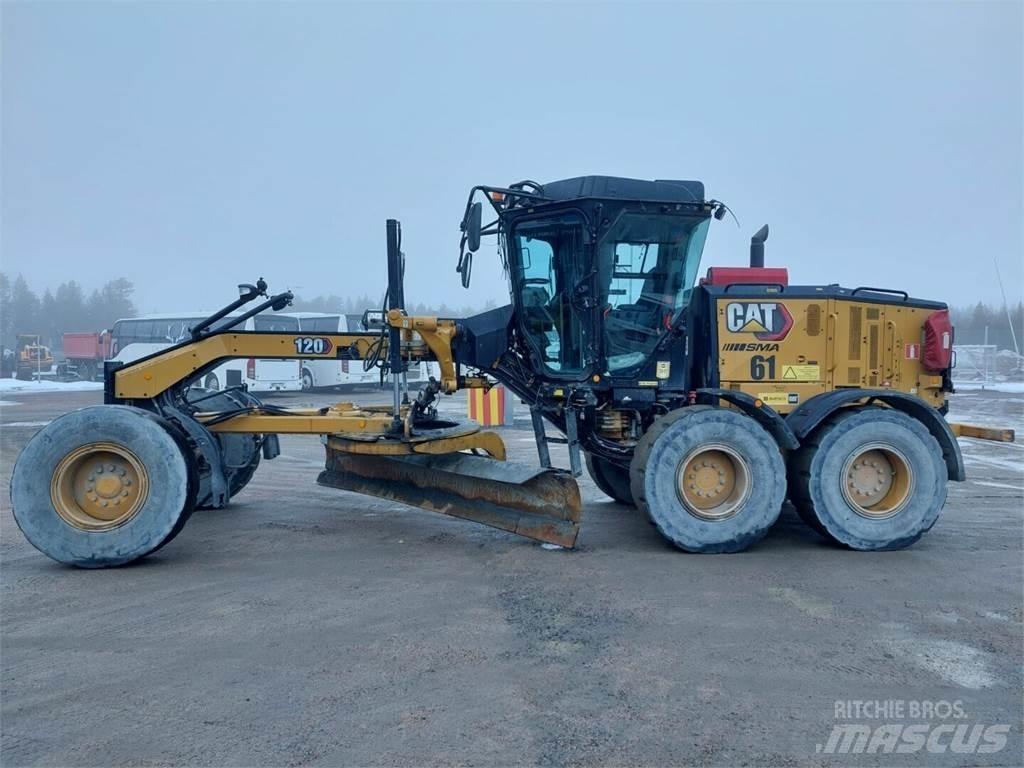 CAT 120 Tiehöylät