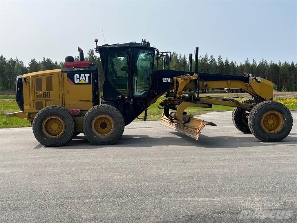 CAT 12M3 Tiehöylät