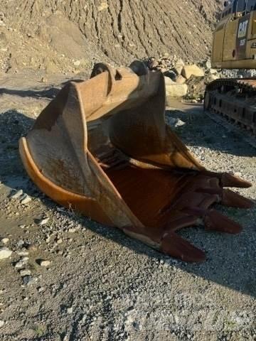 CAT 352F Telakaivukoneet