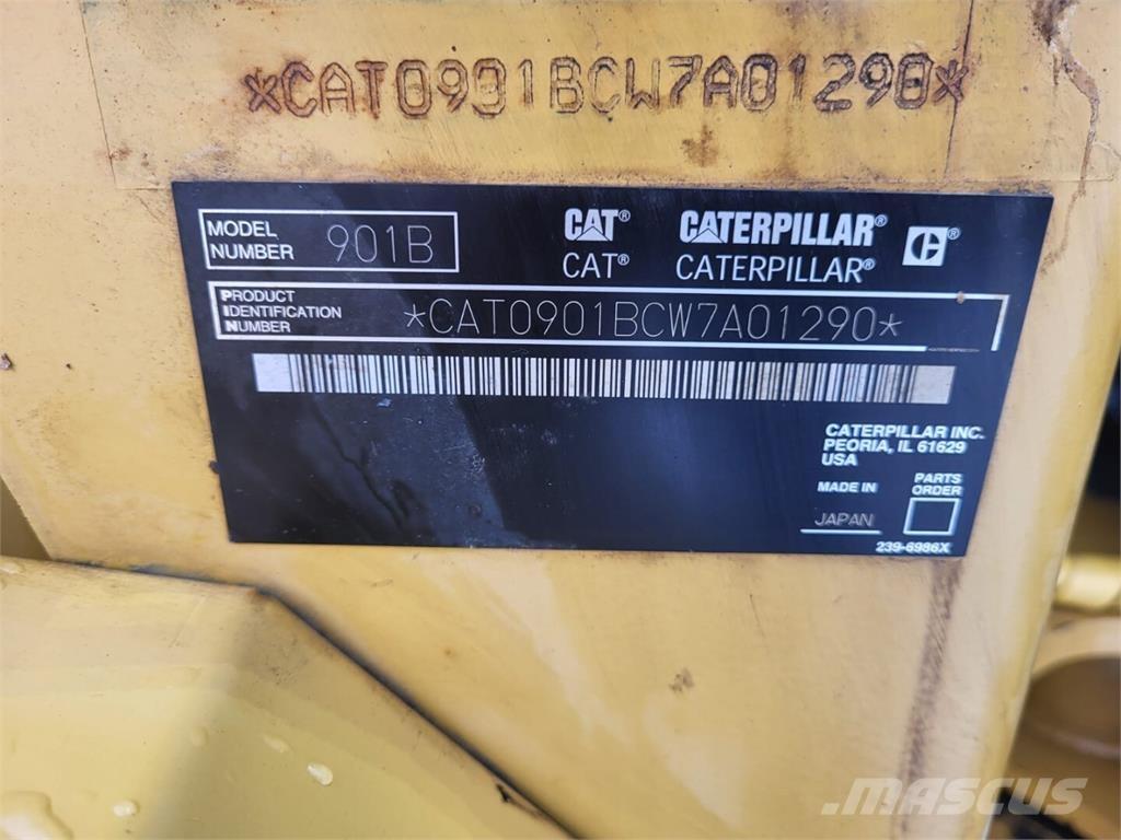 CAT 901B Pienkuormaajat