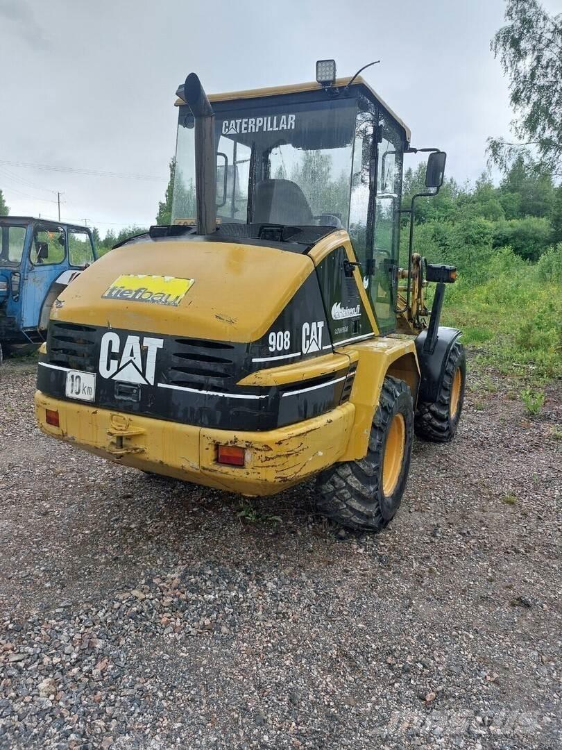 CAT 908 Pyöräkuormaajat