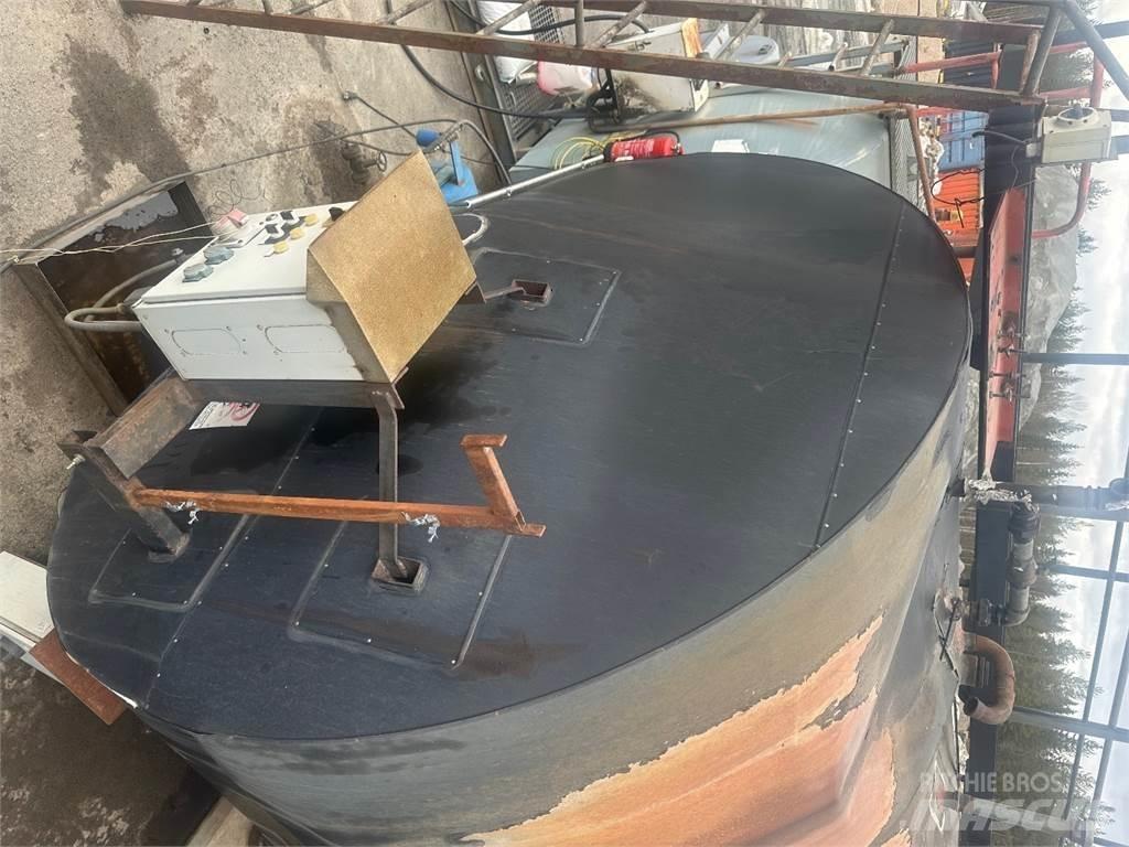 CM 58m3 Säiliöt
