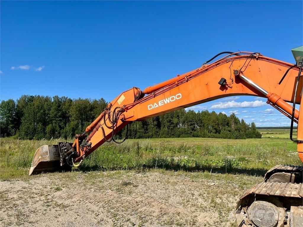 Daewoo 220LC-V Telakaivukoneet