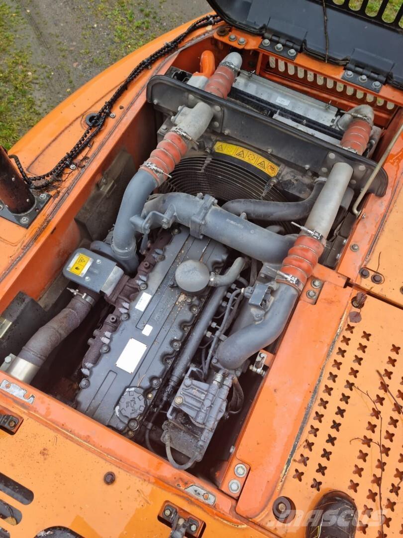 Doosan 160 LC Telakaivukoneet