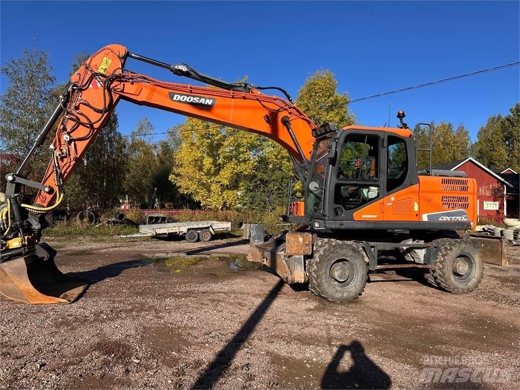 Doosan DX170W-5 Pyöräkaivukoneet
