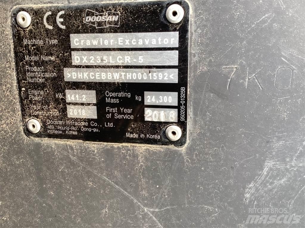 Doosan Dx235 LR 5 Telakaivukoneet