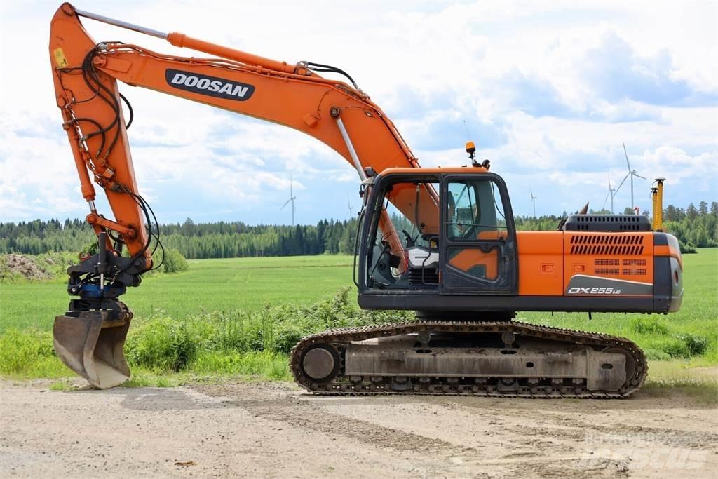 Doosan DX255 LC - 3 Telakaivukoneet