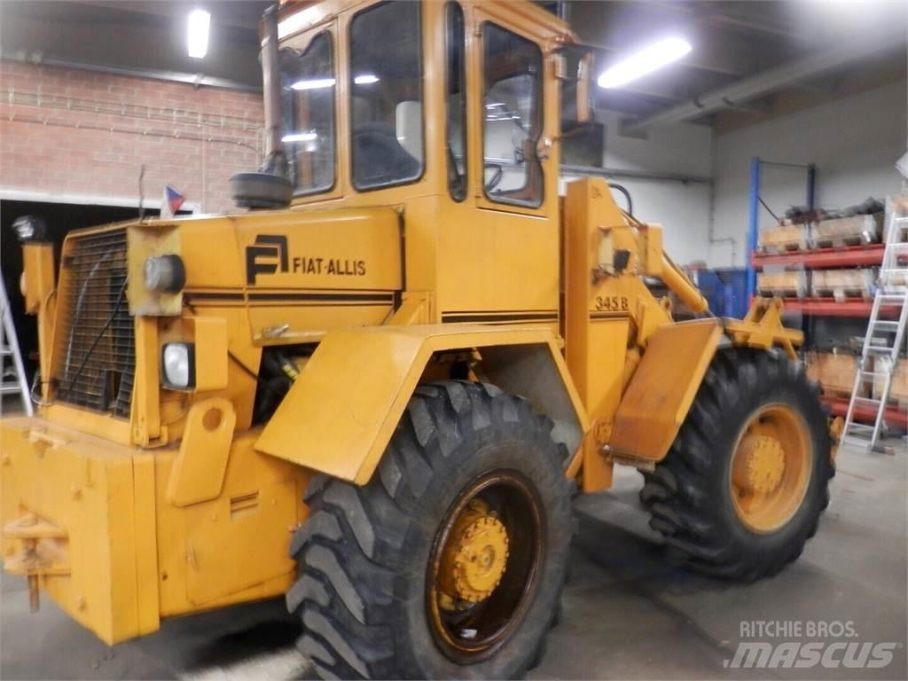 Fiat-Allis 345 B Pyöräkuormaajat