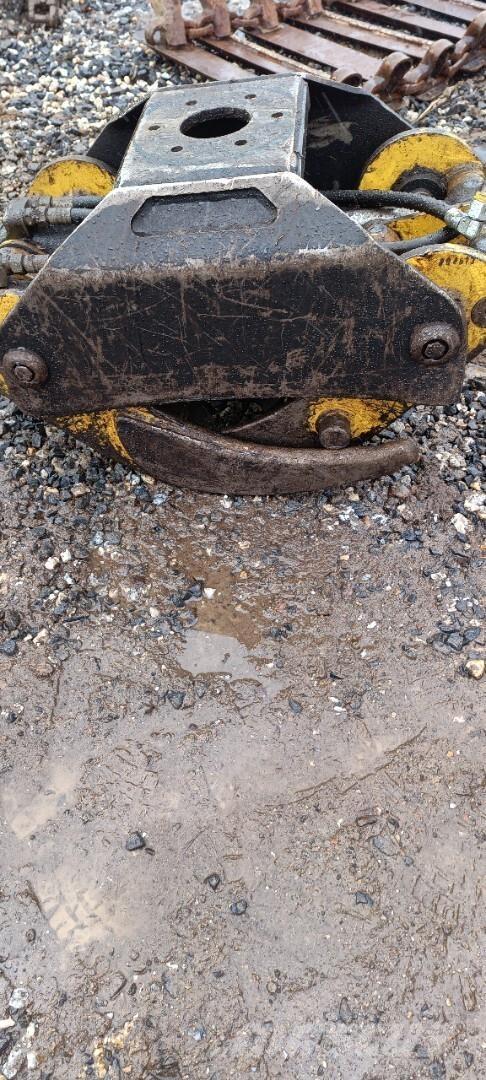  Grippen risukoura Kourat