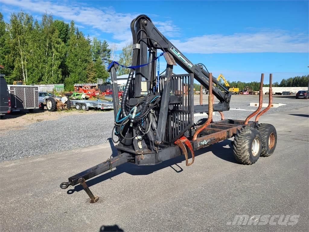 Hakki 3970H+MV 92 Metsäperävaunut