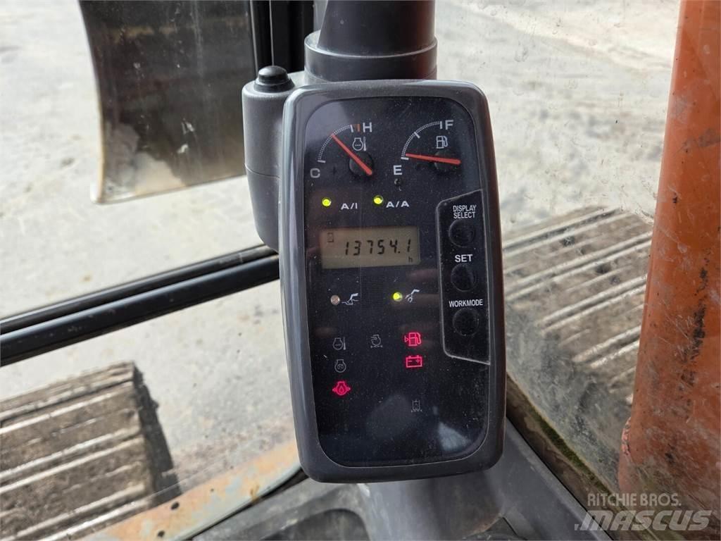 Hitachi ZX180 LC Telakaivukoneet