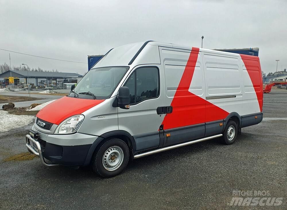 Iveco 35S17 Pakettiautot