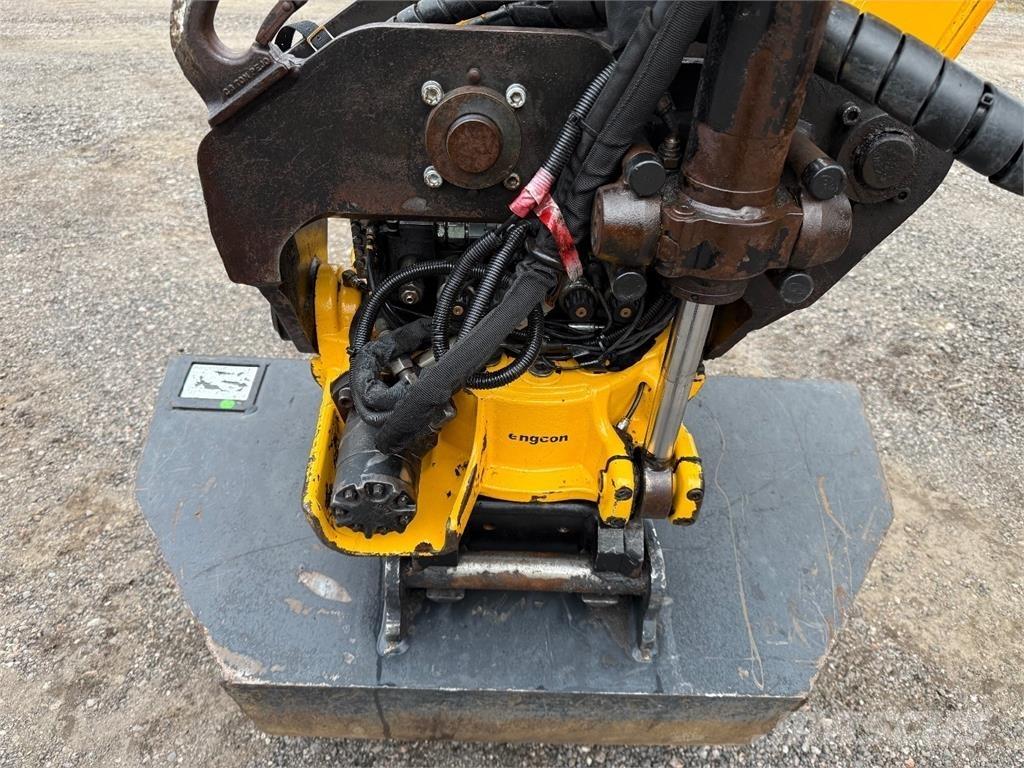 JCB 4 CX ECO Kaivurikuormaajat