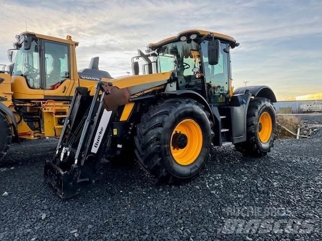 JCB 4220 Traktorit