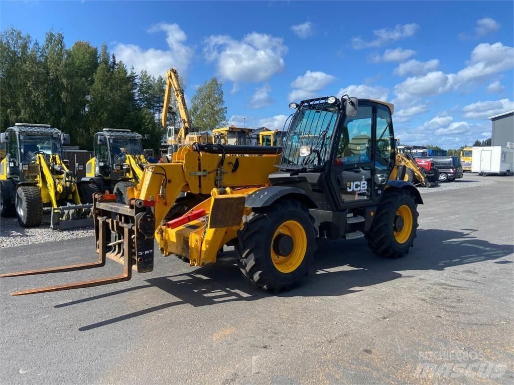 JCB 535-125 Kurottajat