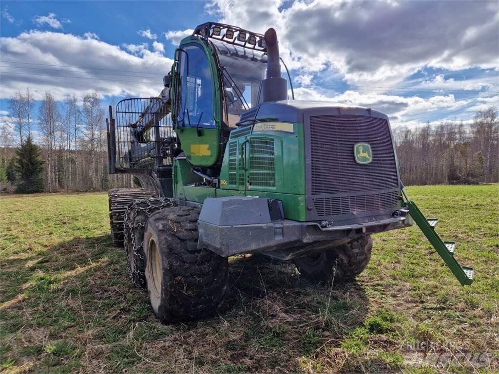 John Deere 1110G Kuormatraktorit