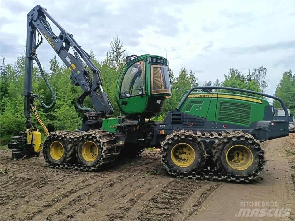 John Deere 1170G Harvesterit