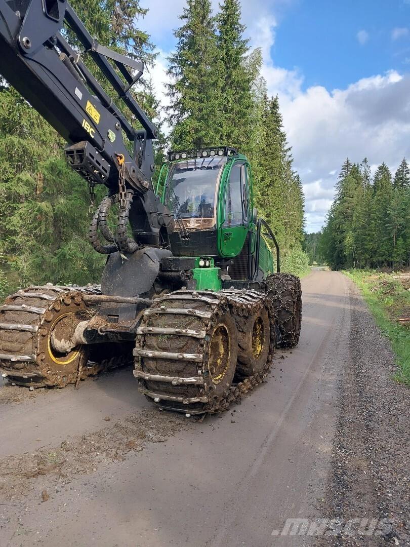 John Deere 1270 G Harvesterit