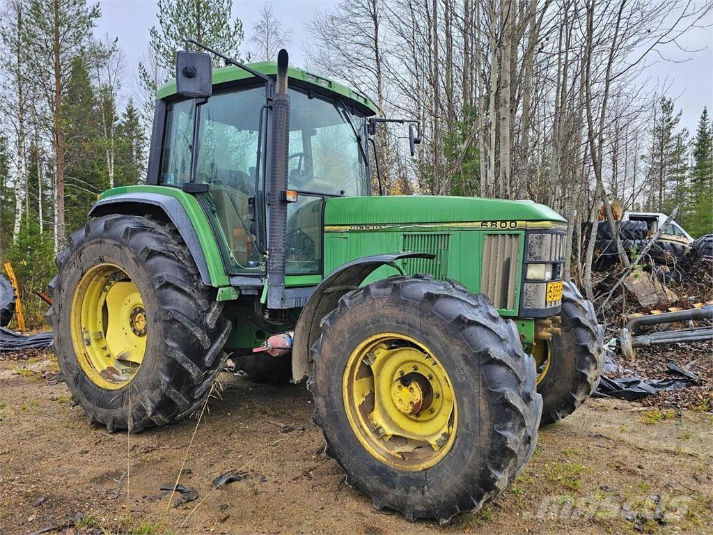 John Deere 6800 Traktorit