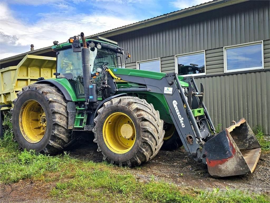 John Deere 7930 Traktorit