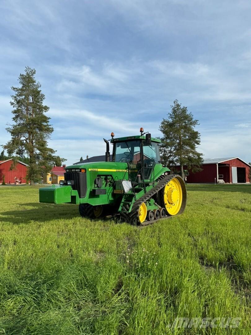 John Deere 8400T Traktorit