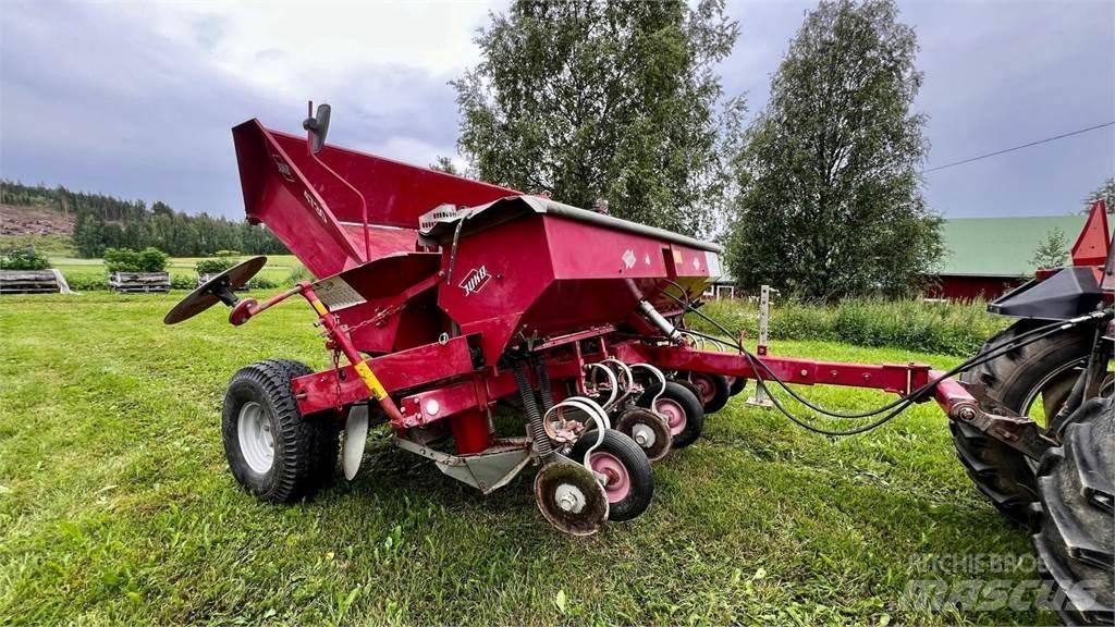 Juko 4730 Istutuskoneet