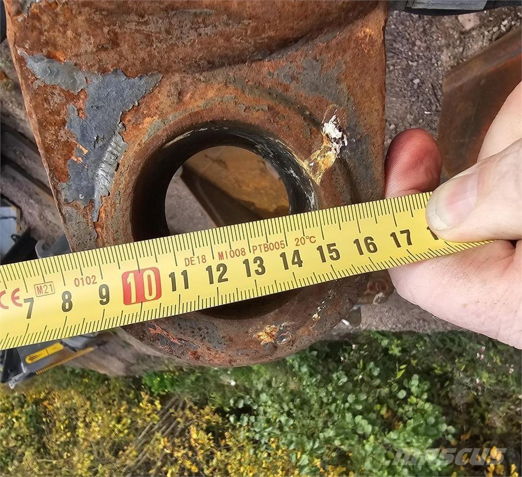  Kahmari Muut kuormaus- ja kaivuulaitteet sekä lisävarusteet