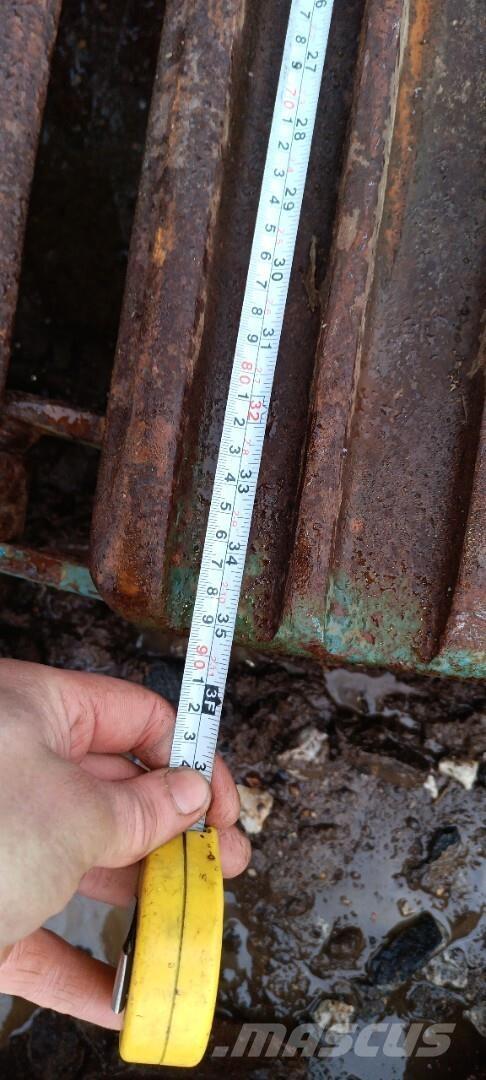  Kaivuri telat Ketjut, telat ja alustat